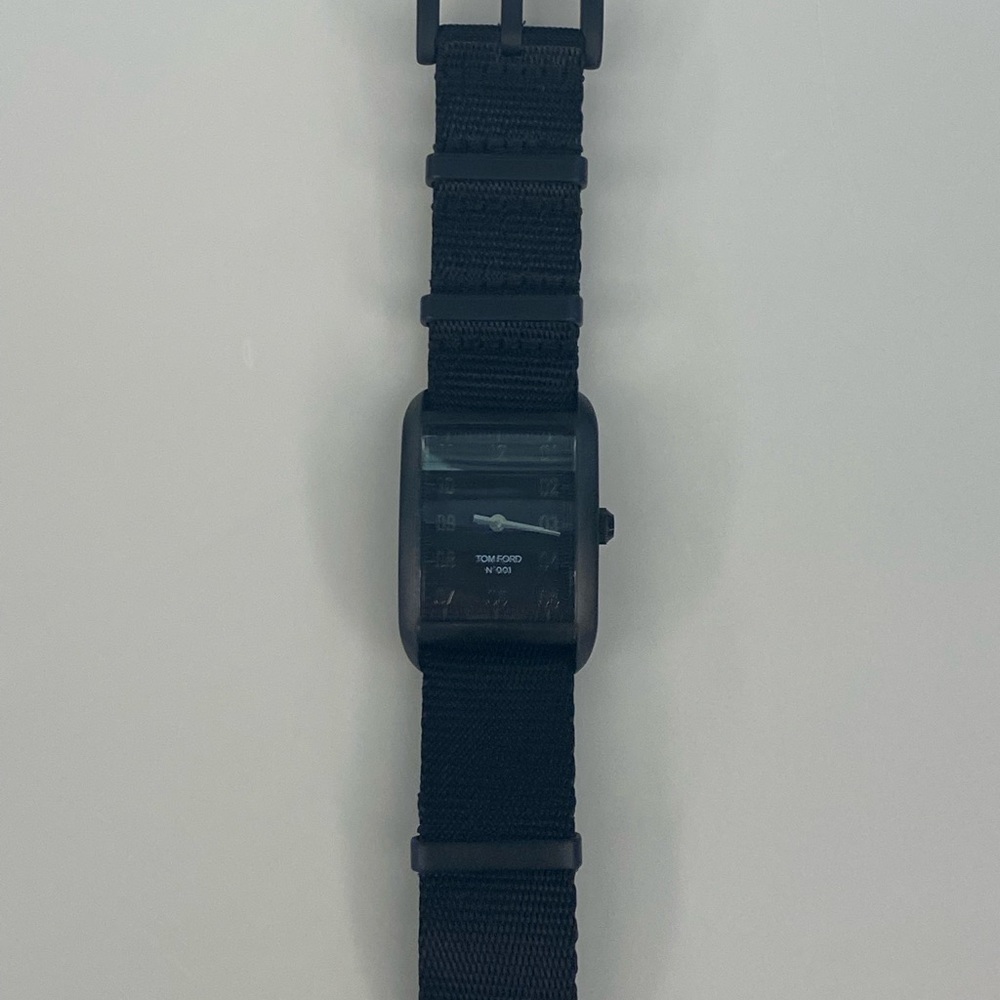 Tom Ford watch matte black, 2 extra bands - Picture 4 of 9